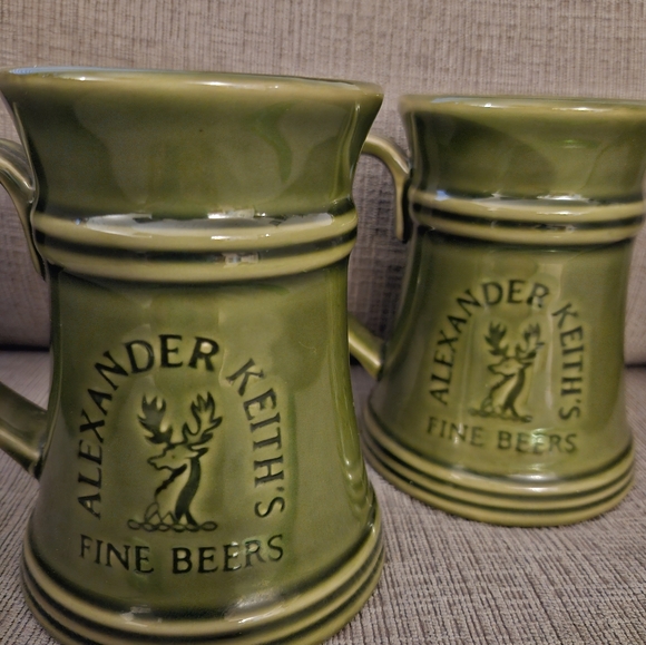 Alexander Keith's Set of 2 Beer Mugs - Picture 2 of 7